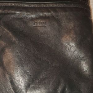 M0851 black leather waist pouch